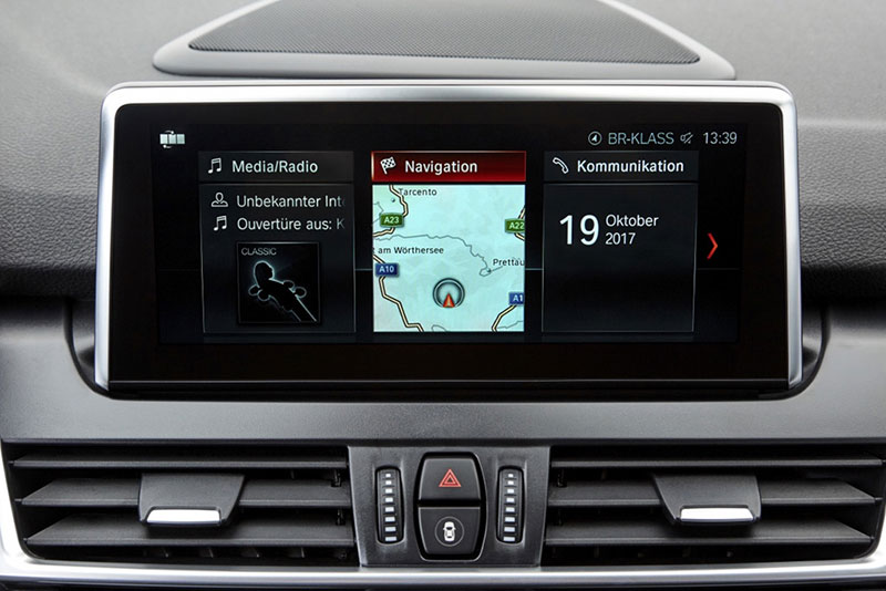 BMW ra mắt bản nâng cấp cho Series 2 2018